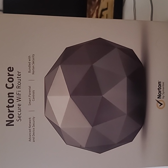 Norton core secure Wi-Fi router - Picture 6 of 8